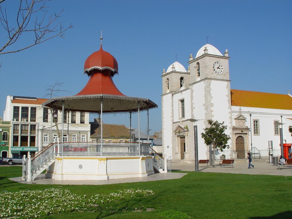 Hotel O Catraio Montijo Exteriör bild