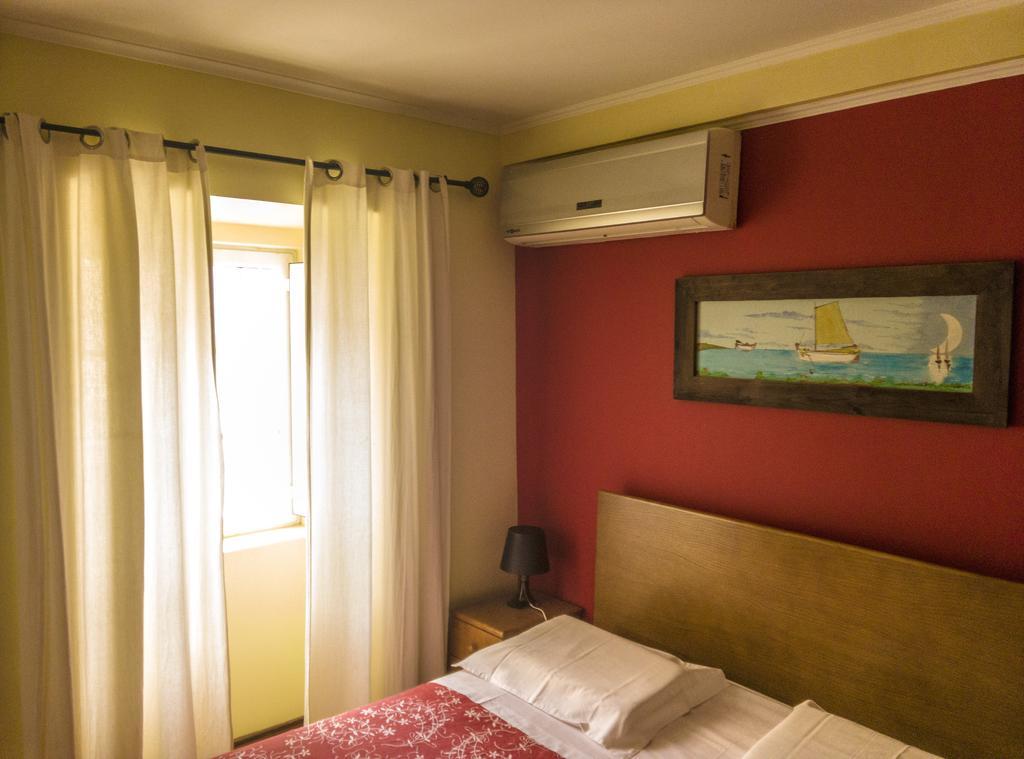 Hotel O Catraio Montijo Exteriör bild